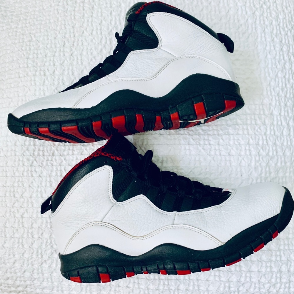 Air Jordan 10’s